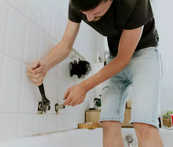 Affordable Bathtub Faucet Replacement in Niles: Choose Experienced Local Technicians