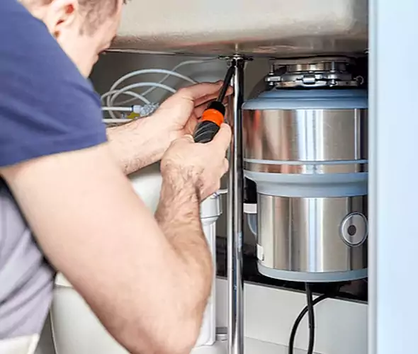 Expert Plumber for Garbage Disposal Replacement in Niles, OH