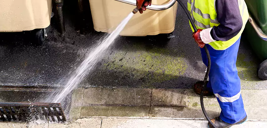 Jet Drain Cleaning in Niles