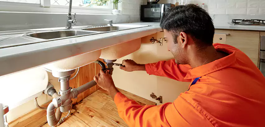 Plumbing Leak Repair in Niles, OH