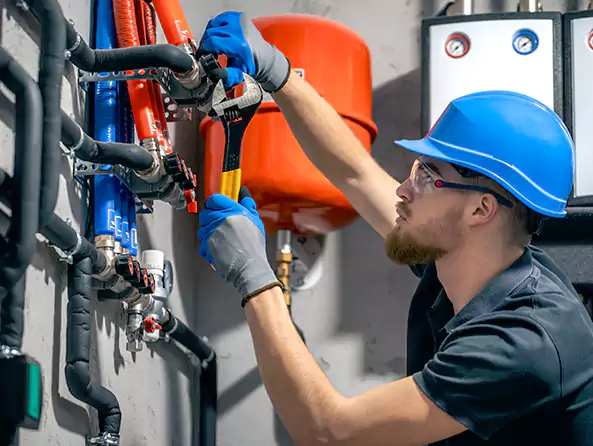 Why Choose Niles Plumbing Pros for Gas Water Heater Installation in Niles, OH