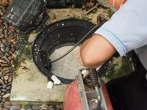 Why Choose Niles Plumbing Pros for Sewer Line Cleaning in Niles, OH?